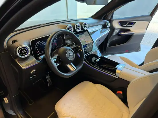 MERCEDES-BENZ-GLC 300-2025