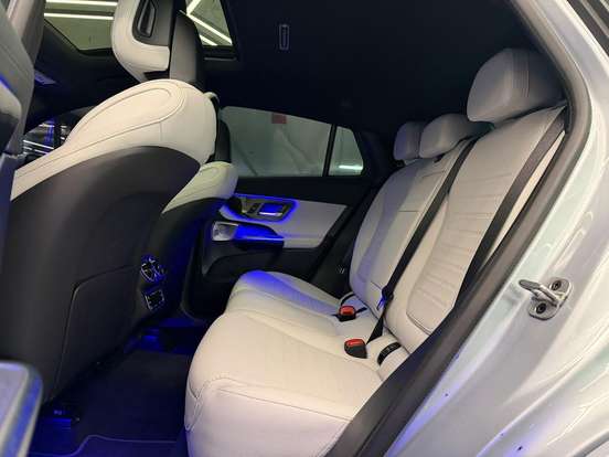 MERCEDES-BENZ-GLC 300-2026