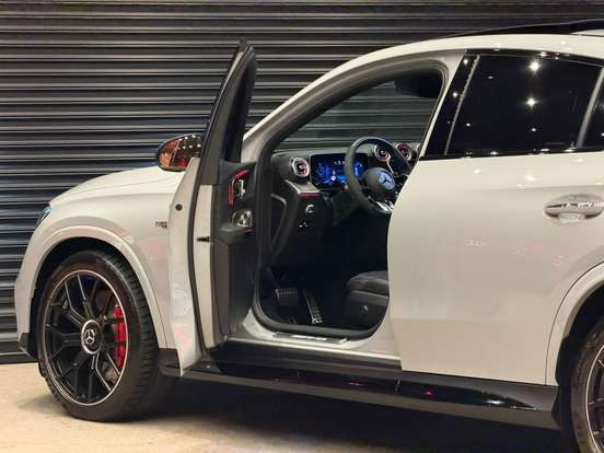 MERCEDES-BENZ-GLC 63 AMG-2025
