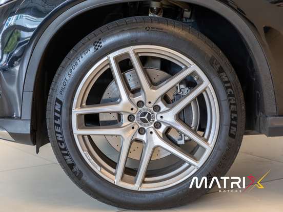 MERCEDES-BENZ-GLE 400-3.0 V6 GASOLINA HIGHWAY COUPÉ 4MATIC 9G-TRONIC MERCEDES-BENZ-GLE 400-2017