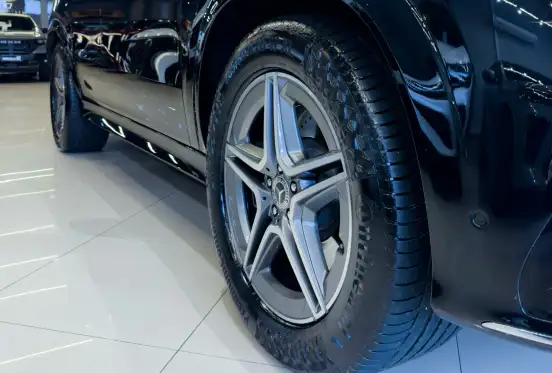 MERCEDES-BENZ-GLE 450d-2025