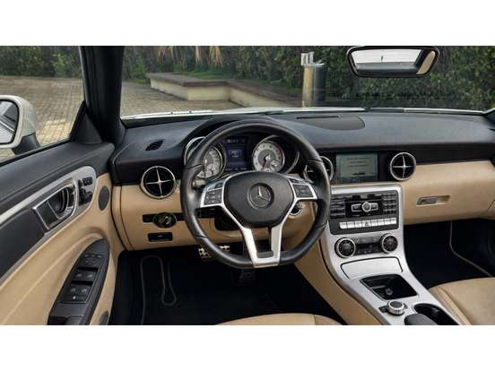 MERCEDES-BENZ-SLK 300-2015