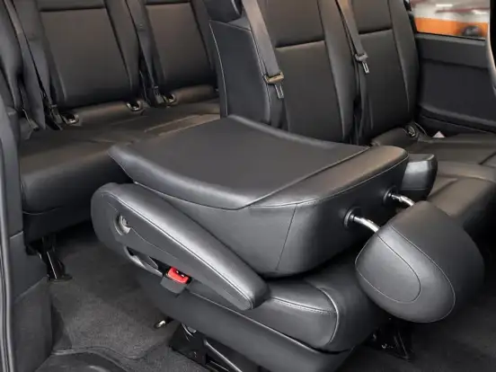 MERCEDES-BENZ-VITO-2.0 CGI FLEX TOURER 119 LUXO 8L MANUAL MERCEDES-BENZ-VITO-2015