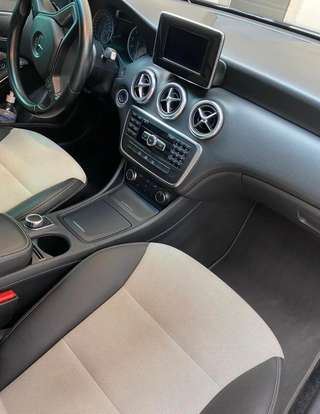 MERCEDES-BENZ-A 200-2015