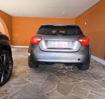 MERCEDES-BENZ-A 200-2014