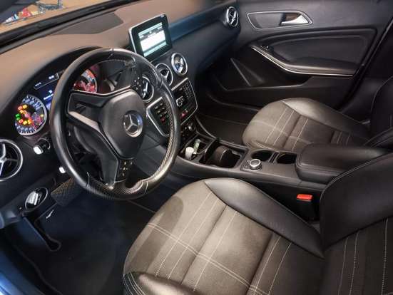 MERCEDES-BENZ-A 200-2014