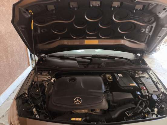 MERCEDES-BENZ-A 200-1.6 TURBO URBAN 16V GASOLINA 4P AUTOMÁTICO MERCEDES-BENZ-A 200-2014