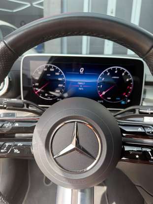 MERCEDES-BENZ-C 300-2025
