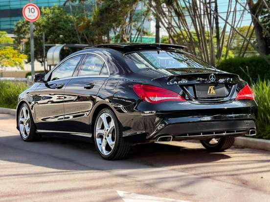 MERCEDES-BENZ-CLA 200-2016