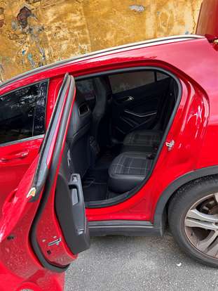 MERCEDES-BENZ-GLA 200-1.6 CGI VISION 16V TURBO GASOLINA 4P AUTOMÁTICO MERCEDES-BENZ-GLA 200-2015