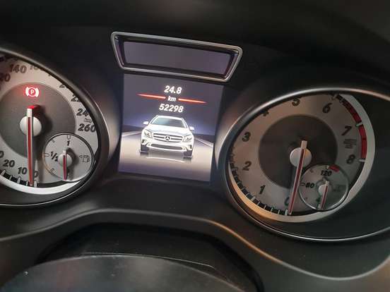MERCEDES-BENZ-GLA 250-2.0 16V TURBO GASOLINA SPORT 4P AUTOMÁTICO MERCEDES-BENZ-GLA 250-2016