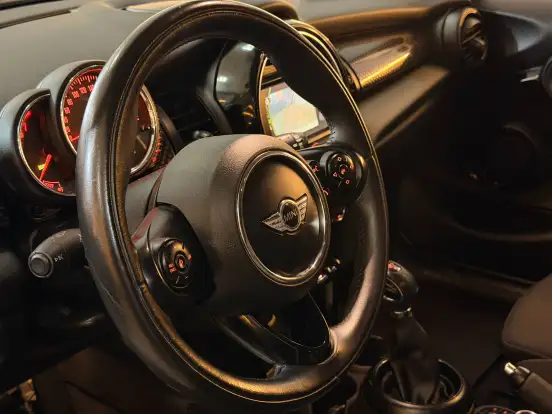 MINI-COOPER-2016