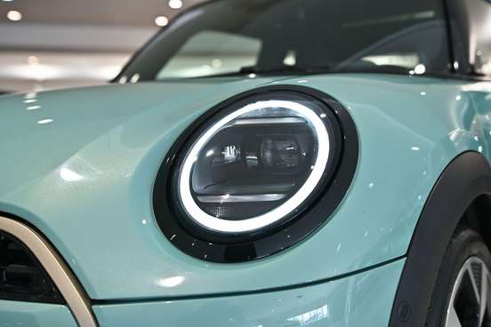 MINI-COOPER-2025