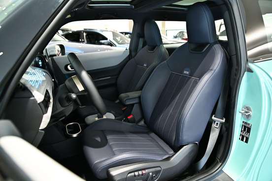 MINI-COOPER-2025