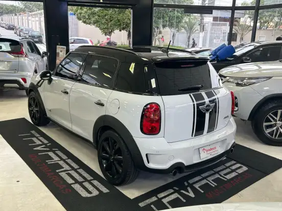 MINI-COUNTRYMAN-1.6 S ALL4 4X4 16V 184CV TURBO GASOLINA 4P AUTOMÁTICO MINI-COUNTRYMAN-2010