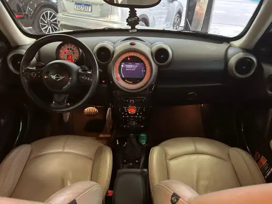 MINI-COUNTRYMAN-2010