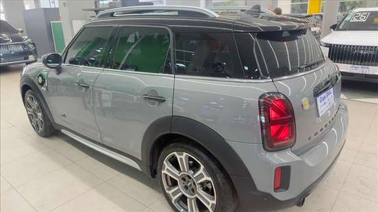 MINI-COUNTRYMAN-2022