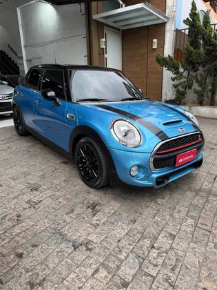 MINI COOPER 2.0 S TOP CLUBMAN 16V TURBO GASOLINA 4P AUTOMÁTICO