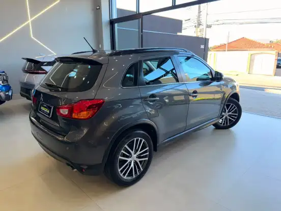 MITSUBISHI-ASX-2.0 AWD 16V FLEX 4P AUTOMÁTICO MITSUBISHI-ASX-2017
