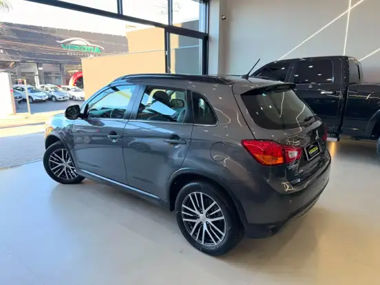 MITSUBISHI-ASX-2.0 AWD 16V FLEX 4P AUTOMÁTICO MITSUBISHI-ASX-2017