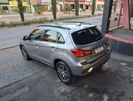 MITSUBISHI-ASX-2019