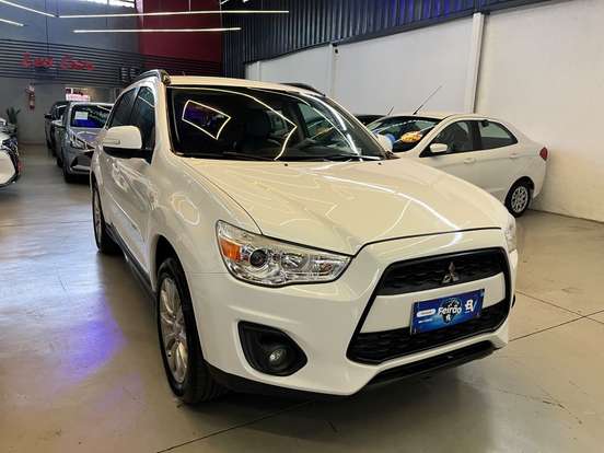 MITSUBISHI-ASX-2014