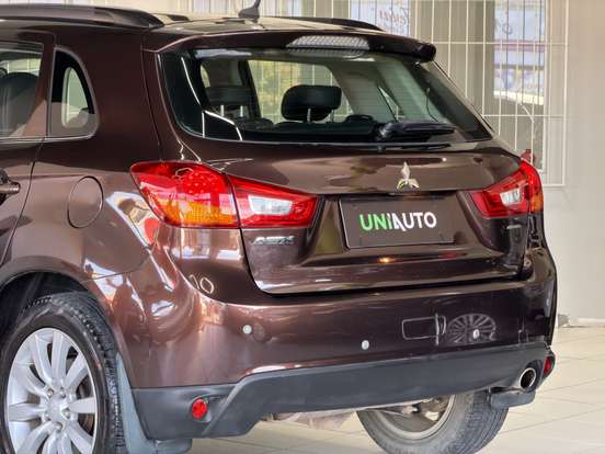MITSUBISHI-ASX-2014