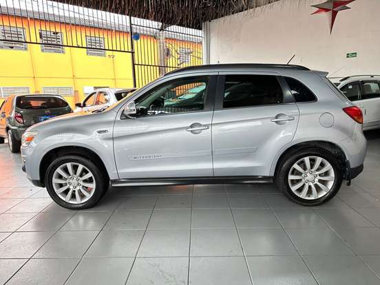 MITSUBISHI-ASX-2014