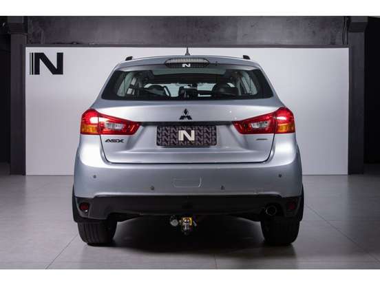 MITSUBISHI-ASX-2015