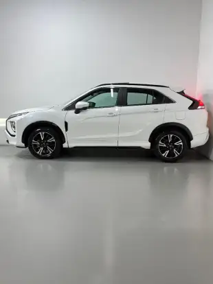 MITSUBISHI-ECLIPSE CROSS-2024