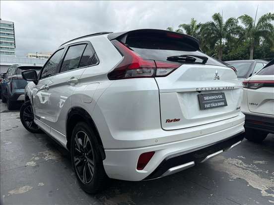 MITSUBISHI-ECLIPSE CROSS-1.5 MIVEC TURBO GASOLINA HPE-S CVT MITSUBISHI-ECLIPSE CROSS-2024