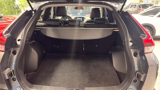 MITSUBISHI-ECLIPSE CROSS-2024