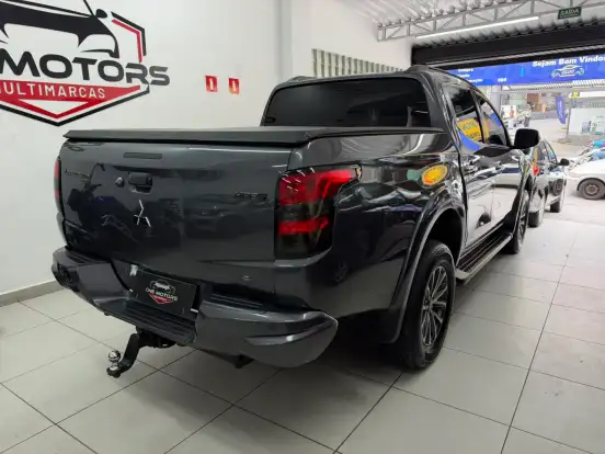 MITSUBISHI-L200 TRITON-2019