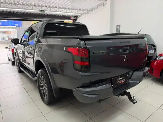 MITSUBISHI-L200 TRITON-2019