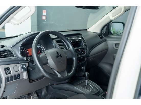 MITSUBISHI-L200 TRITON-2021