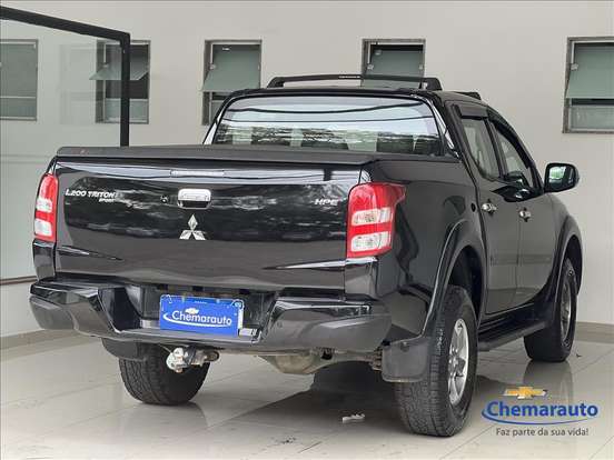 MITSUBISHI-L200 TRITON-2.4 16V TURBO DIESEL SPORT HPE CD 4P 4X4 AUTOMÁTICO MITSUBISHI-L200 TRITON-2019