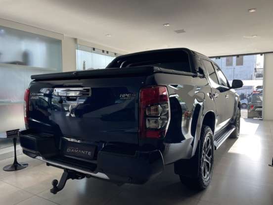MITSUBISHI-L200 TRITON-2022