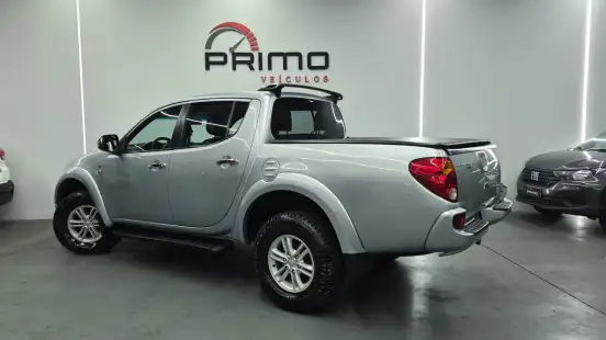 MITSUBISHI-L200 TRITON-2015