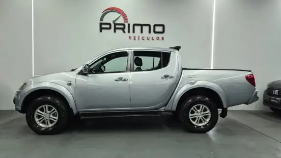 MITSUBISHI-L200 TRITON-2015