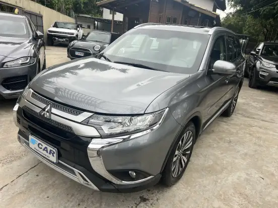 MITSUBISHI-OUTLANDER-2.0 MIVEC GASOLINA HPE AUTOMÁTICO MITSUBISHI-OUTLANDER-2021