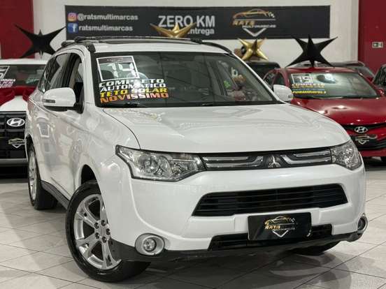 MITSUBISHI-OUTLANDER-2014