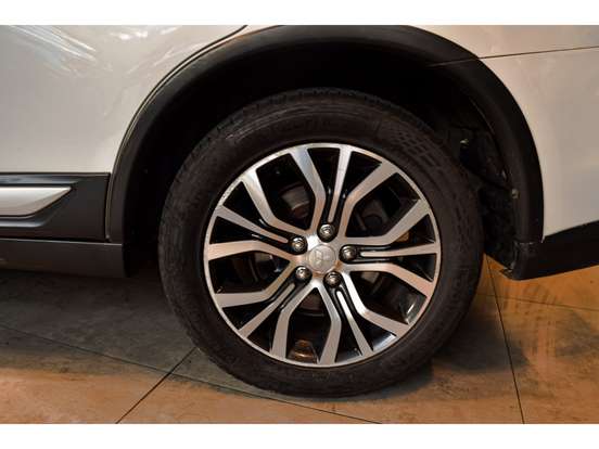 MITSUBISHI-OUTLANDER-2.0 16V GASOLINA 4P AUTOMÁTICO MITSUBISHI-OUTLANDER-2015