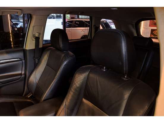 MITSUBISHI-OUTLANDER-2015
