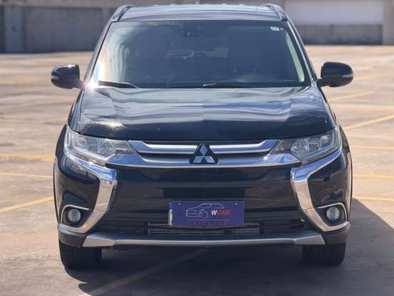 MITSUBISHI-OUTLANDER-2.2 4X4 16V DIESEL 4P AUTOMÁTICO MITSUBISHI-OUTLANDER-2015