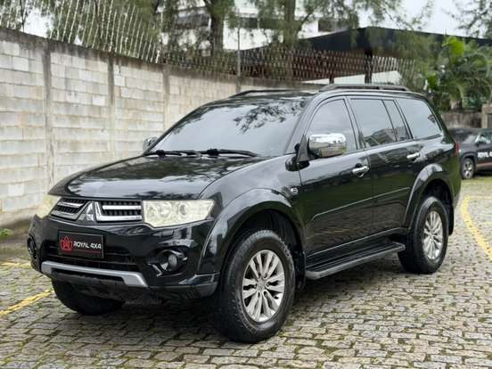 MITSUBISHI-PAJERO-3.2 HPE 4X4 7 LUGARES 16V TURBO INTERCOOLER DIESEL 4P AUTOMÁTICO MITSUBISHI-PAJERO-2016