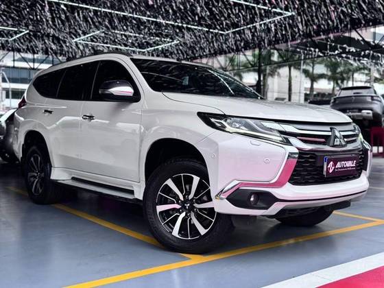 MITSUBISHI PAJERO SPORT 2.4 16V MIVEC TURBO DIESEL HPE AWD AUTOMÁTICO