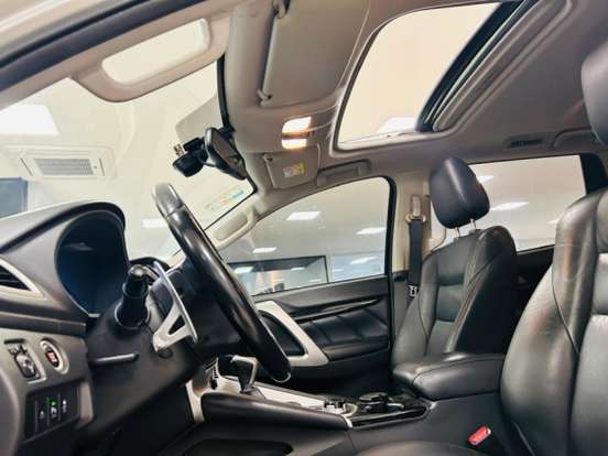 MITSUBISHI-PAJERO SPORT-2019