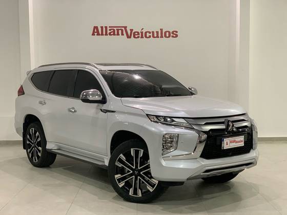 MITSUBISHI PAJERO SPORT 2.4 16V MIVEC TURBO DIESEL HPE-S AWD AUTOMÁTICO