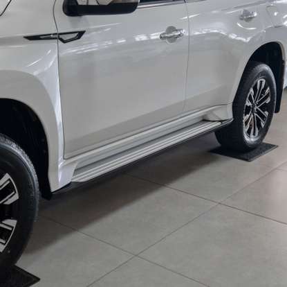 MITSUBISHI-PAJERO SPORT-2023