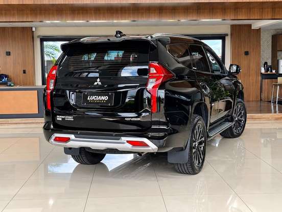MITSUBISHI-PAJERO SPORT-2024